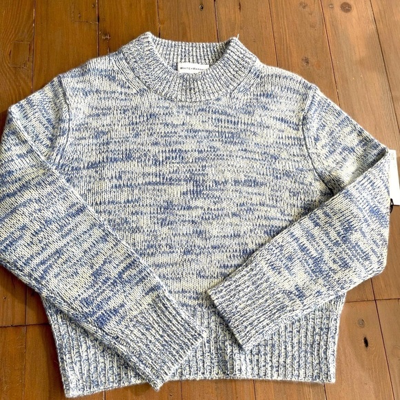 White + Warren Cashmere Wide Rib Trim Crewneck Charteruse blue NWT - Picture 1 of 7